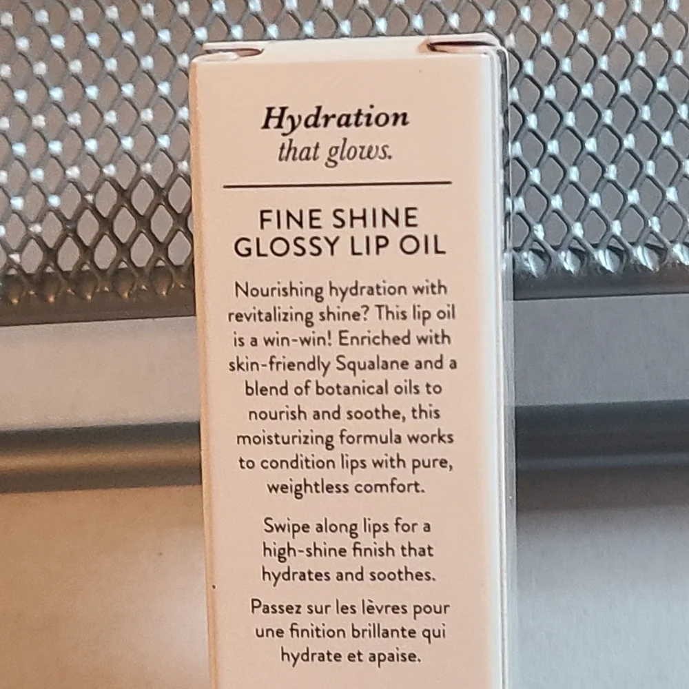 Laura Geller Fine Shine Glossy Lip Oil Color Glass Half Full NIB .25 Oz/ 7 G